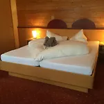 Haus Christina 피스